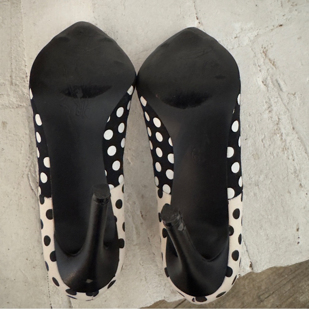 Penny Loves Kenny Polka Dot Pointed Toe Stiletto Heels Black White Red - Picture 7 of 8